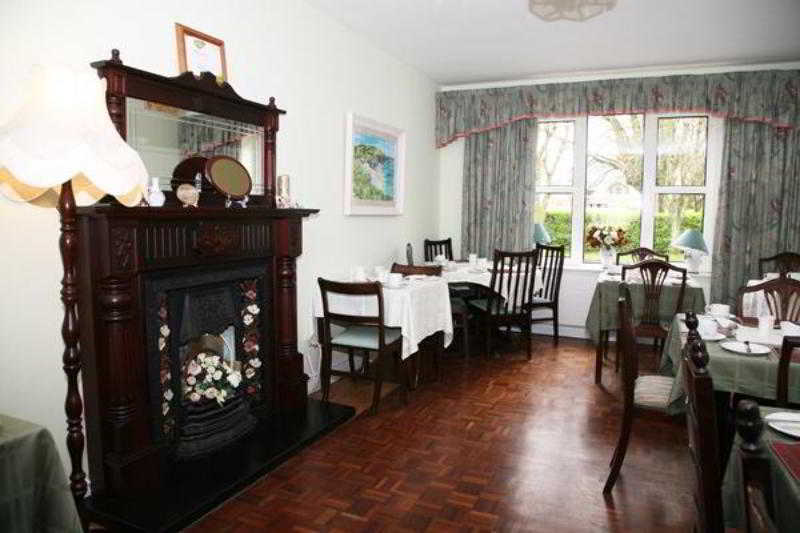 Macliam Lodge Guesthouse Клонакилти Экстерьер фото